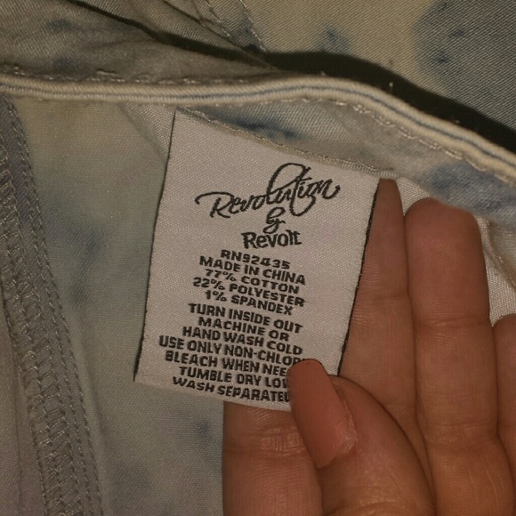 Revolt capri jeans - Picture 2 of 4